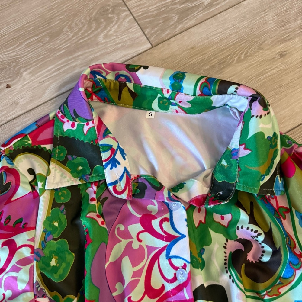 5 piece reseller bundle Colorful Floral Wrap Dress Tops blouses pants A&F Uniqlo - Picture 6 of 15